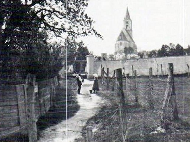 Kleinhflein, Kirche