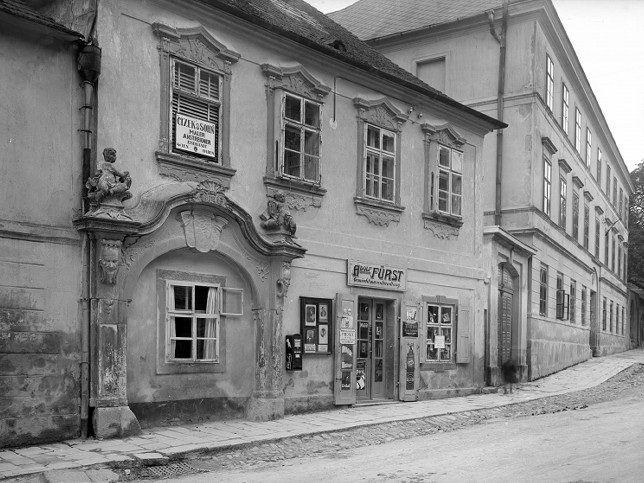 Eisenstadt-Oberberg, Esterhazygasse 35, um 1750