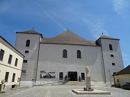 Oberberg-Eisenstadt, Haydnkirche mit Haydnmausoleum