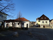 St. Georgen am Leithagebirge, Schulgasse