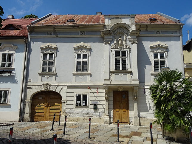 Brgerhaus, Joseph Haydn-Gasse 27