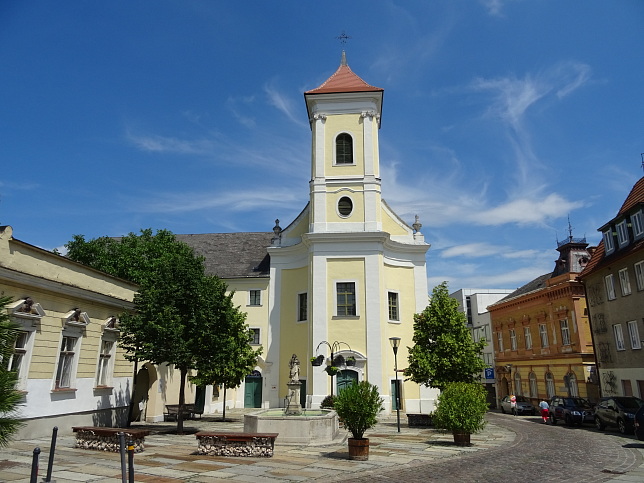 Franziskanerkirche und Kloster St. Michael