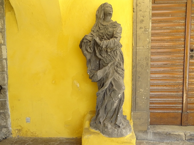 Magdalenenkapelle und Ehrenmal