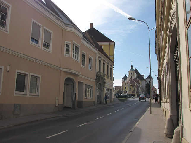 Brgerhaus, Esterhazystrae 32