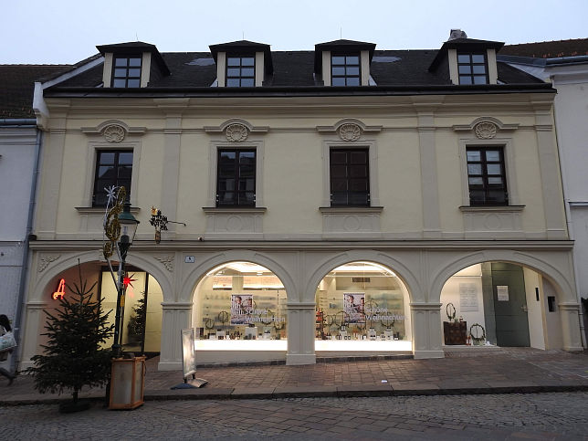 Brgerhaus, Hauptstrae 6